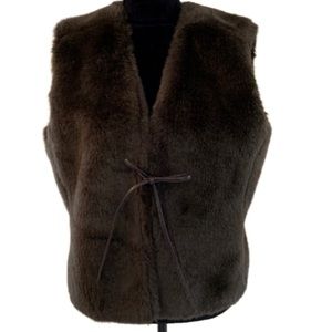 Mossimo brown faux fur sleeveless vest